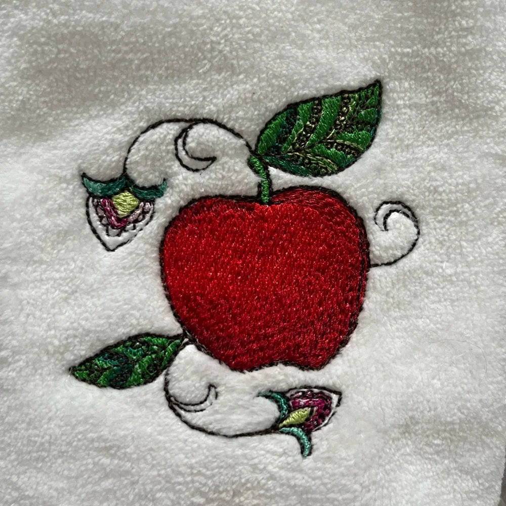 Handcrafted Autumn decor embroidered finger towel pair - HANDCRAFTED